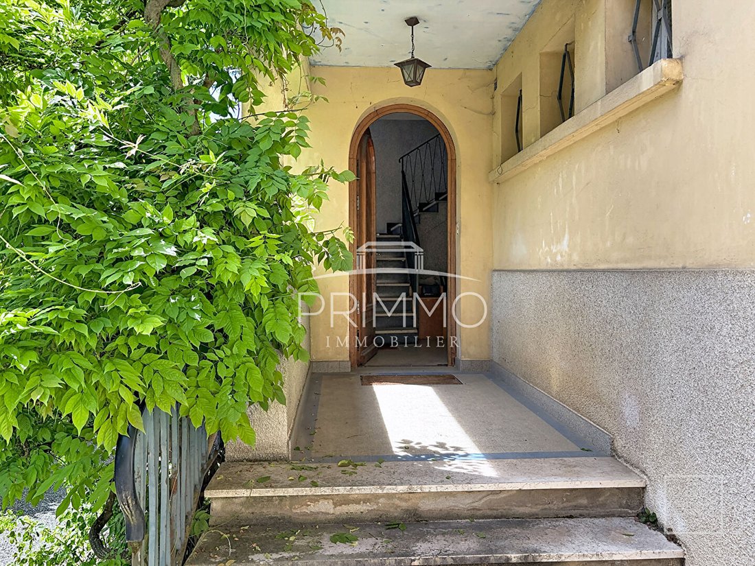 House in Saint-Cyr-au-Mont-d'Or, Auvergne-Rhône-Alpes, France 5 - 18013470