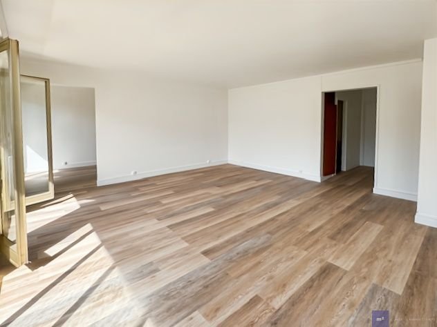 Apartment in Clignancourt-Jules Joffrin, Paris 18e Arrondissement, Paris 3 - 17885053