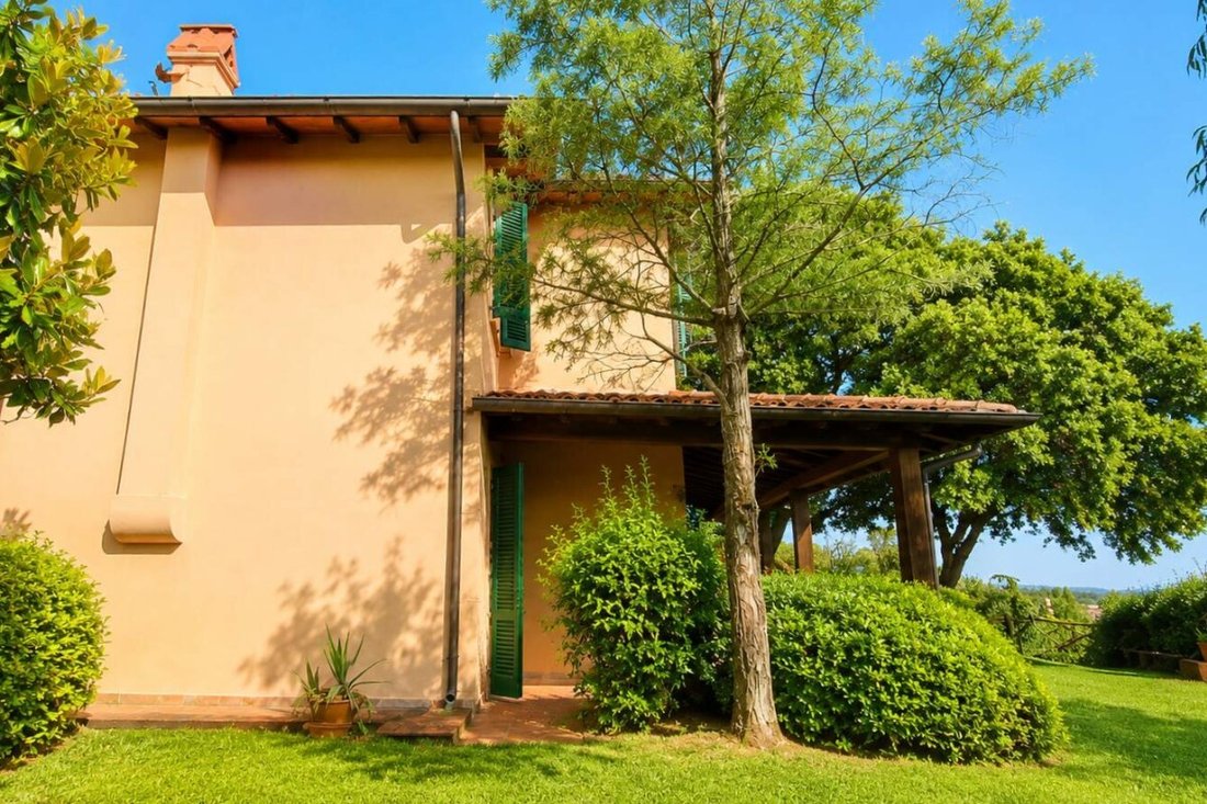 Villa in Pietrasanta, Tuscany, Italy 5 - 18012778