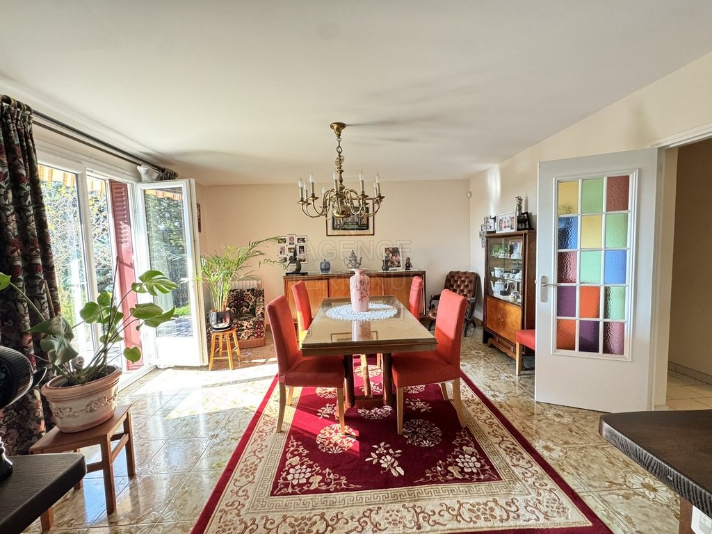 House in Soisy-sous-Montmorency, Ile-de-France, France 3 - 18013496