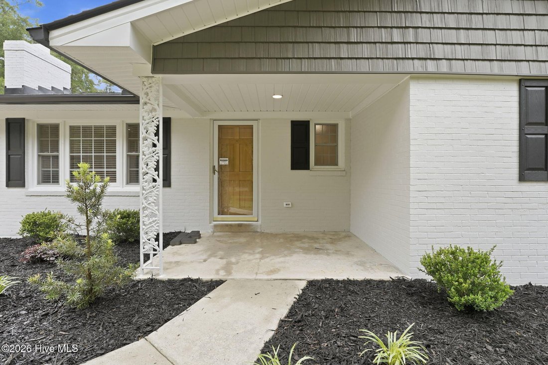 House in Aberdeen, North Carolina, United States 5 - 18012659