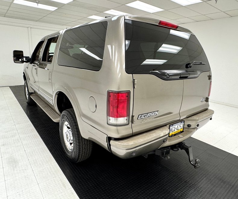 Suv in Morgantown, United States 3 - 18013631