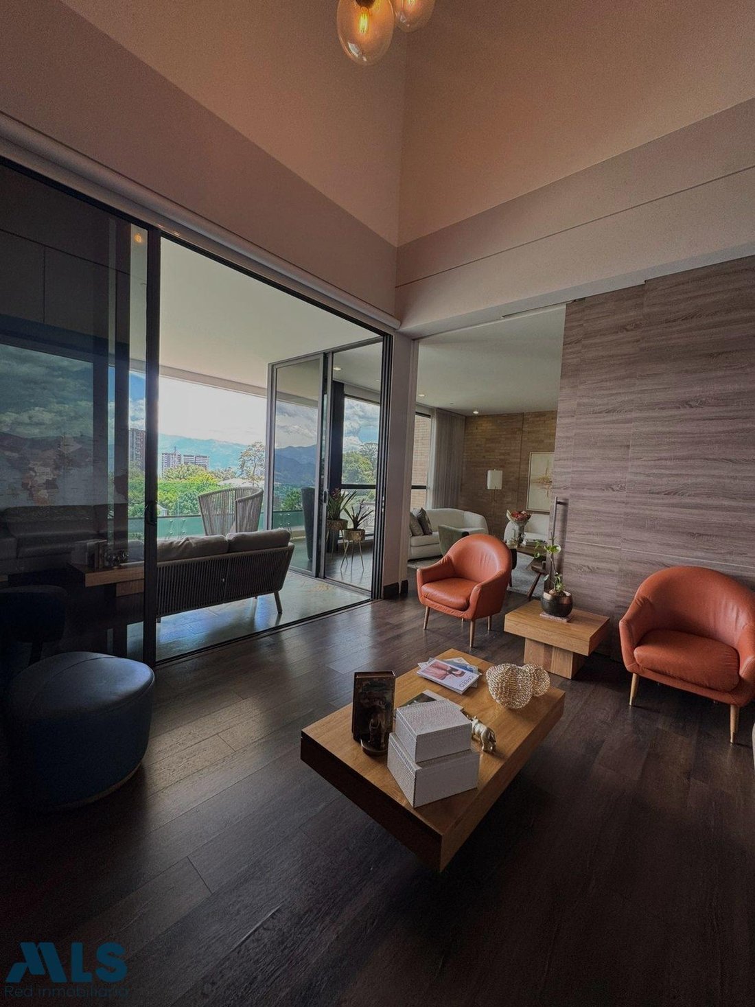 Apartment in Medellín, Antioquia, Colombia 2 - 18013758