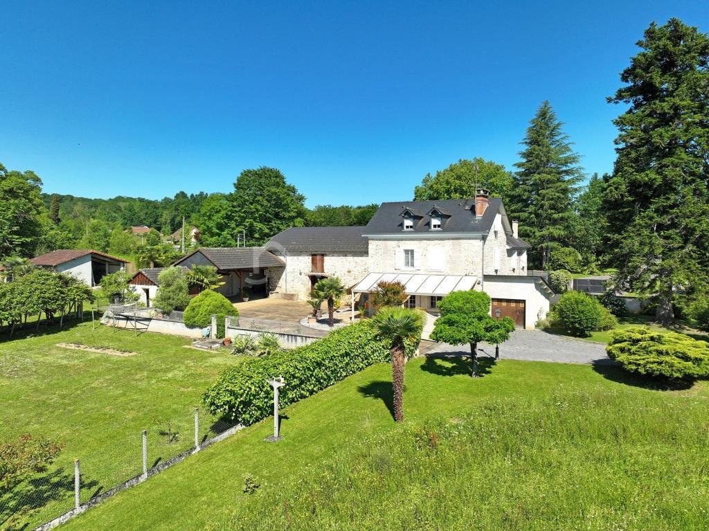 House in Gan, Nouvelle-Aquitaine, France 4 - 18013653