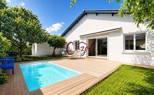 Maison à Carignan-de-Bordeaux, Nouvelle-Aquitaine, France 1
