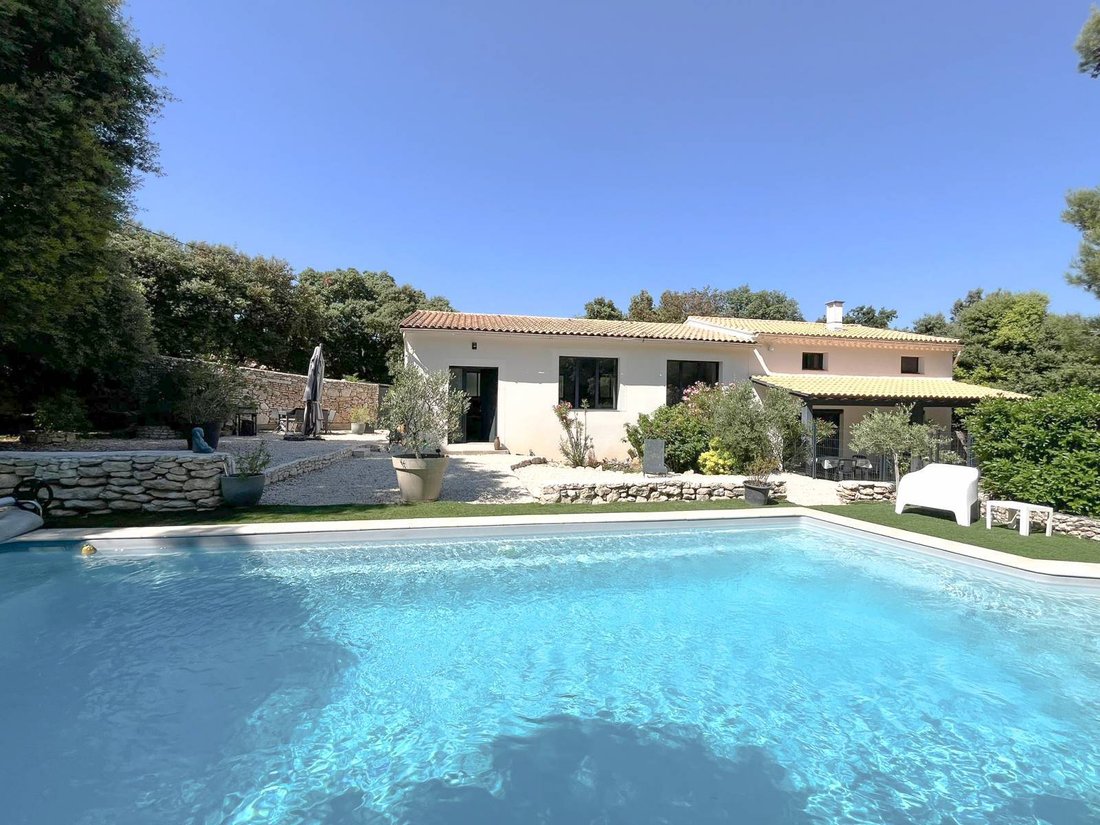 Villa in Saint-Restitut, Auvergne-Rhône-Alpes, France 3 - 17505490