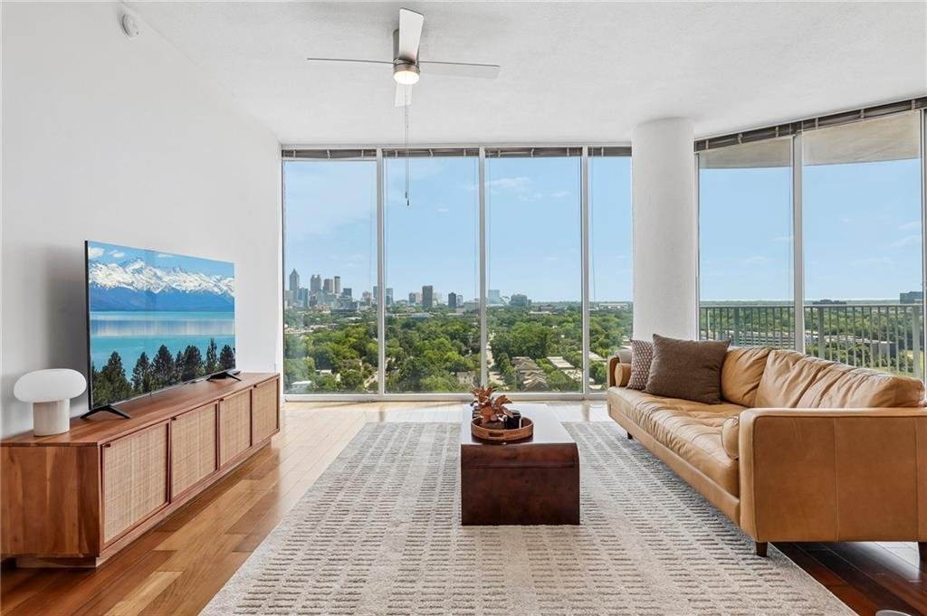 Condo in Atlanta, Georgia, United States 3 - 18013370