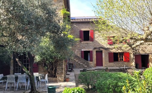 Casa en Pont-Saint-Esprit, Occitania, Francia 1