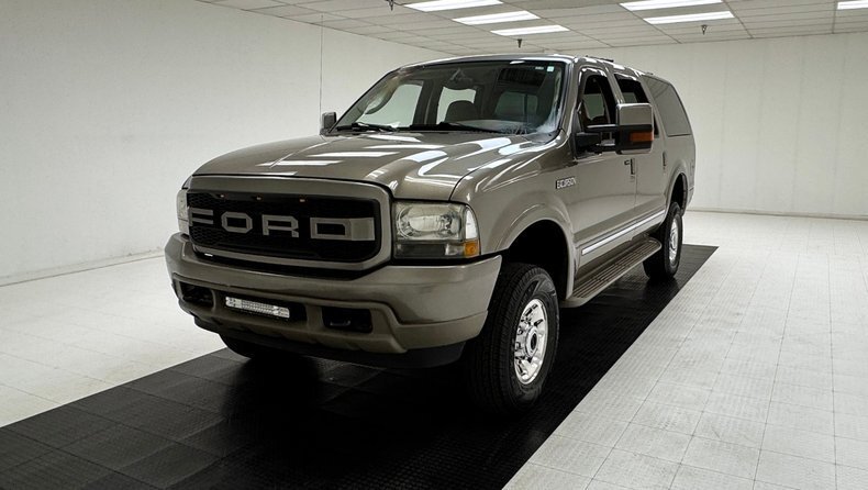 Suv in Morgantown, United States 1 - 18013631