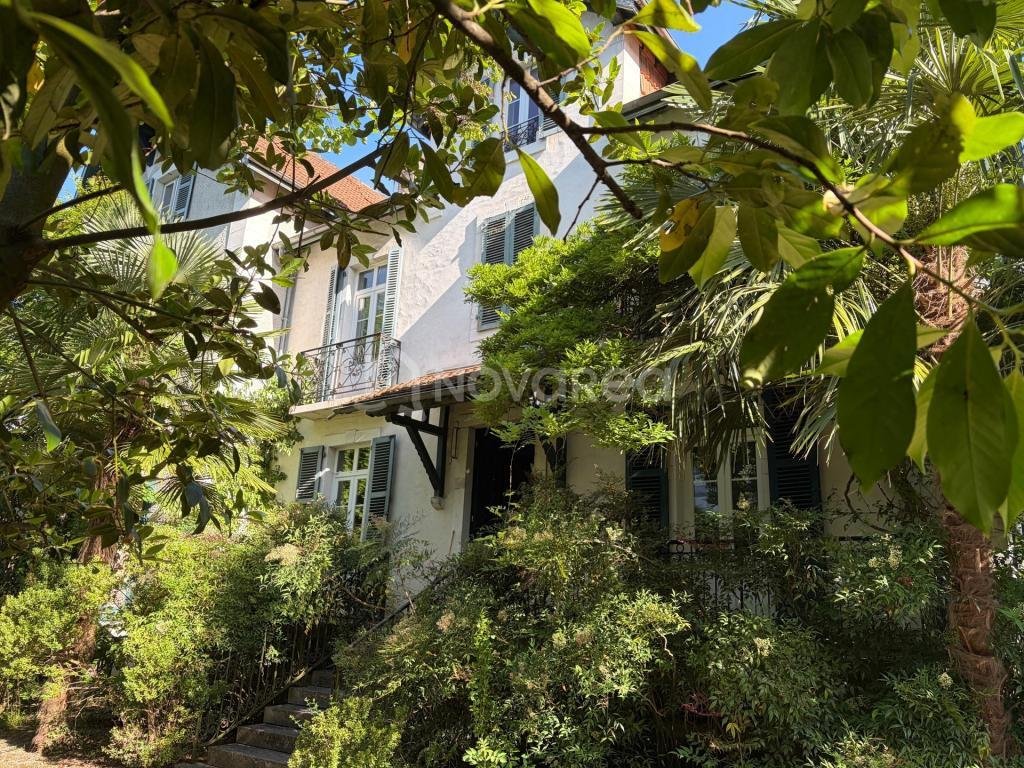 House in Pau, Nouvelle-Aquitaine, France 2 - 16256124