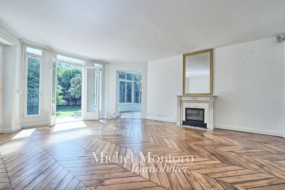 Apartment in Forêt, Saint-Germain-en-Laye, France 2 - 18013757
