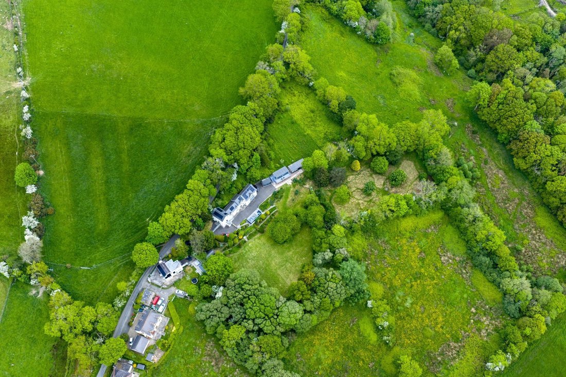 House in Llaingarreglwyd, Wales 5 - 18013096