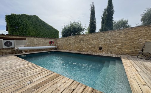 Casa a Saint-André-de-Roquepertuis, Occitania, Francia 1