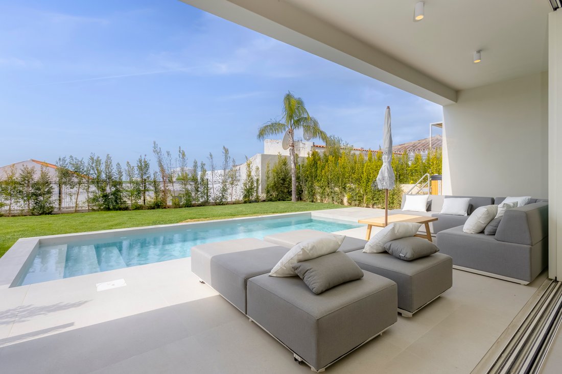 Villa in Santa Barbara de Nexe, Algarve, Portugal 2 - 18014323