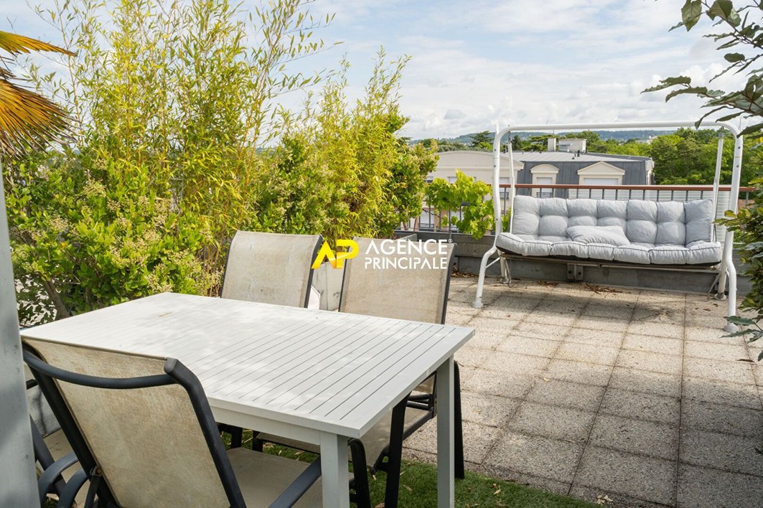 Apartment in L'Union, Sartrouville, France 1 - 18013872
