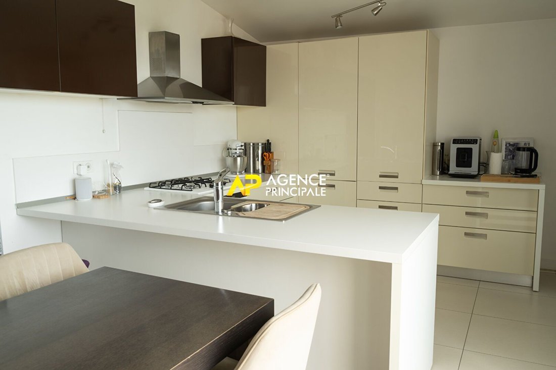 Apartment in L'Union, Sartrouville, France 5 - 18013872