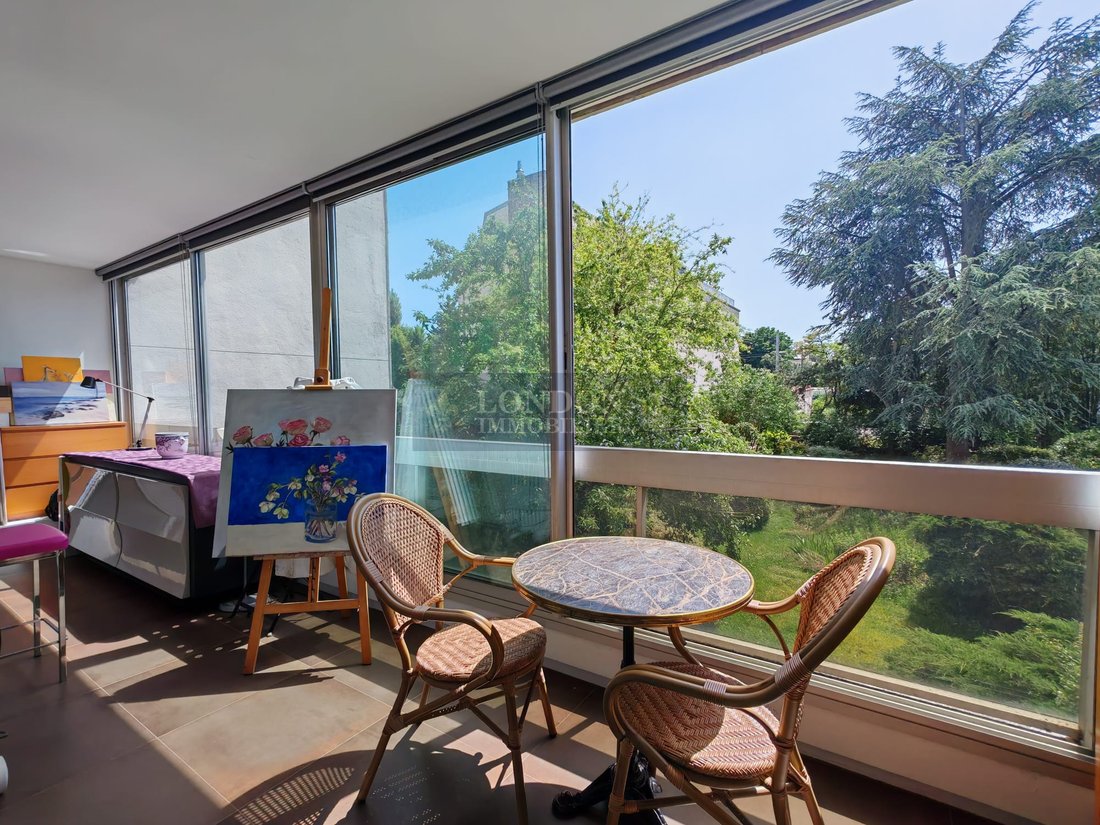 Apartment in Domaine National du Château, Versailles, France 4 - 17727455