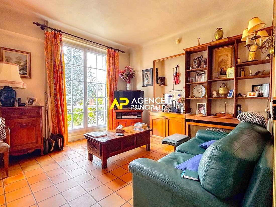 House in L'Union, Sartrouville, France 2 - 18013834