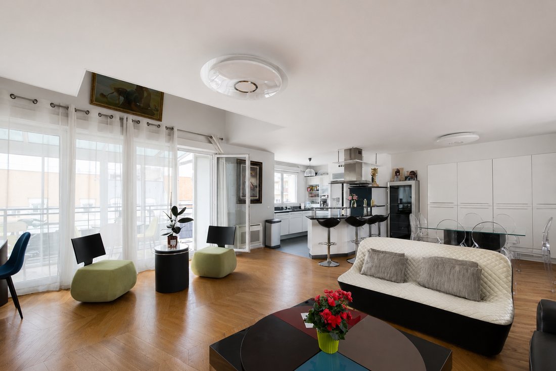 Apartamento en Courbevoie, Isla de Francia, Francia 3 - 17090613