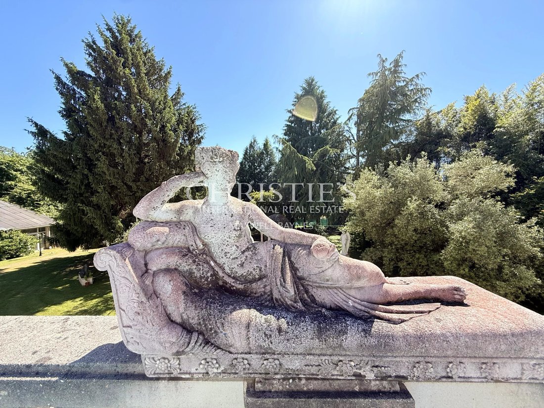 Estate in Thiviers, Nouvelle-Aquitaine, France 5 - 18014432