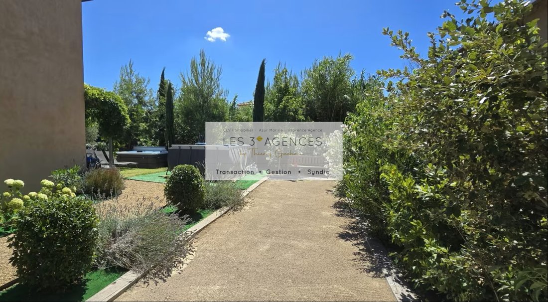 House in Grimaud, Provence-Alpes-Côte d'Azur, France 2 - 17218447