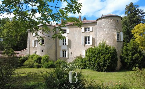 Schloss in Poitiers, Neu-Aquitanien, Frankreich 1