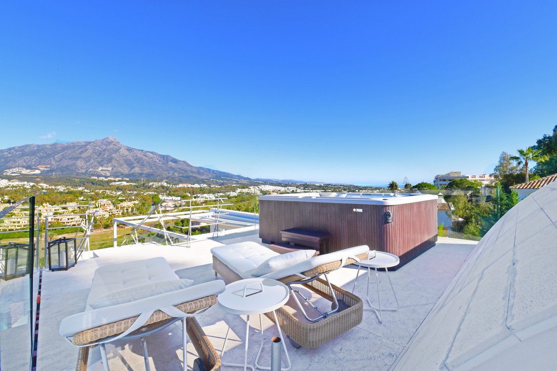 Villa in Nueva Andalucia, Marbella, Spain 3 - 11060597
