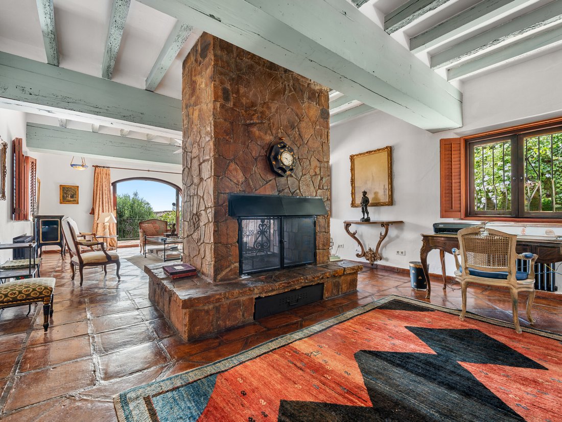 Villa in Nueva Andalucia, Marbella, Spain 4 - 16386574