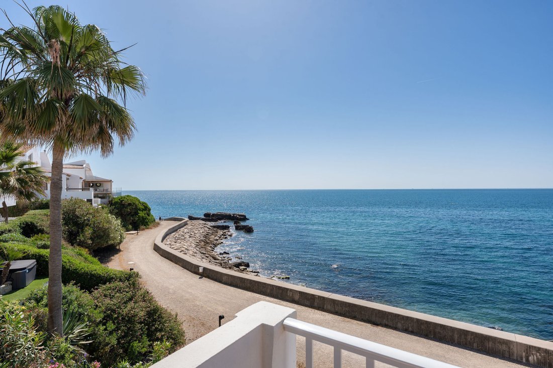 Penthouse in Estepona, Andalusia, Spain 4 - 18014356