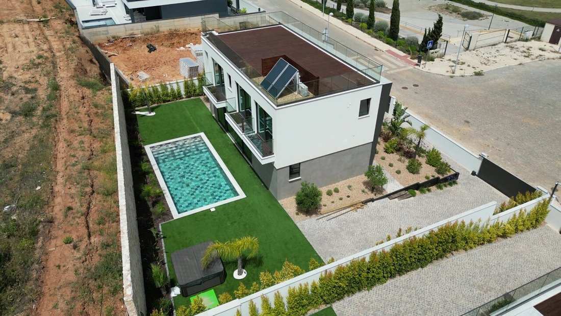 House in Olhos de Agua, Algarve, Portugal 1 - 14288280