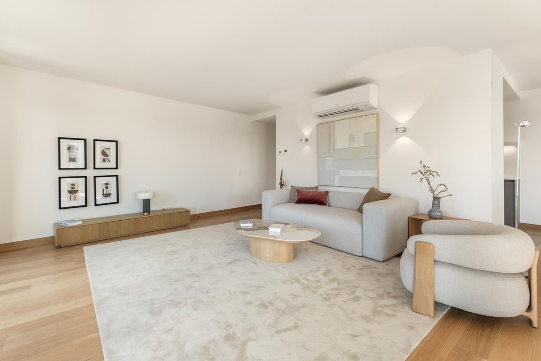 Apartment in Misericordia, Lisbon, Portugal 5 - 16465772