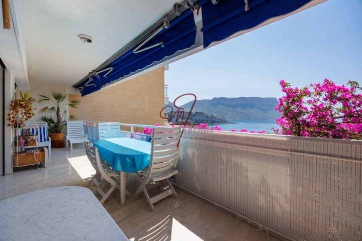 Apartment in Peripherie, Cassis, France 2 - 17332050