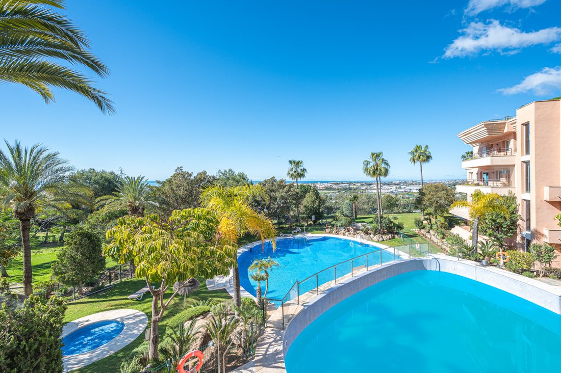 Apartment in Nueva Andalucia, Marbella, Spain 1 - 15325464