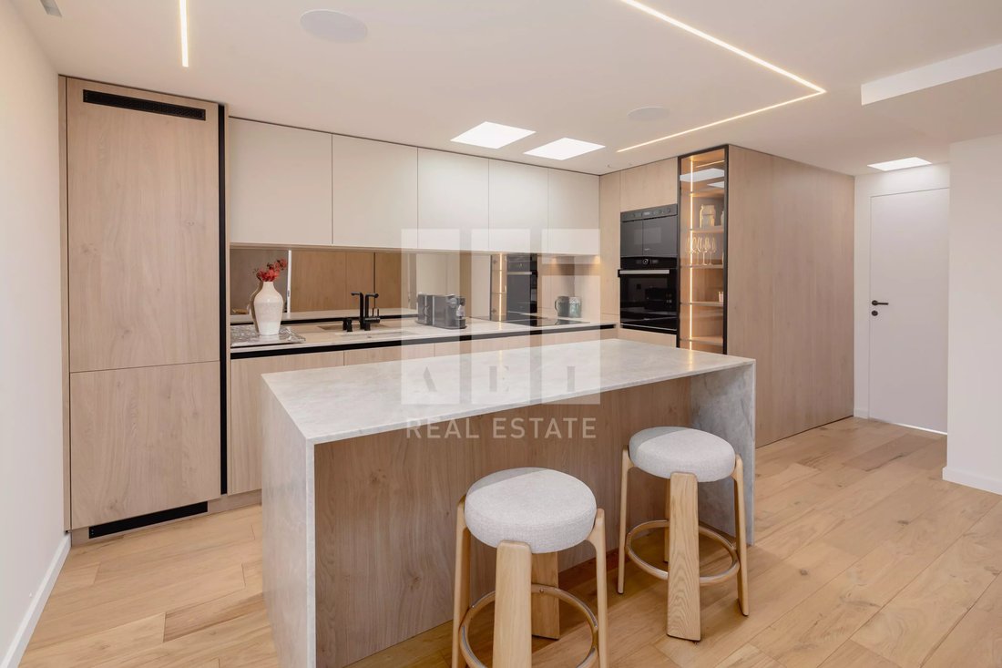 Apartment in Blanchisserie, Le Cannet, France 4 - 18014328