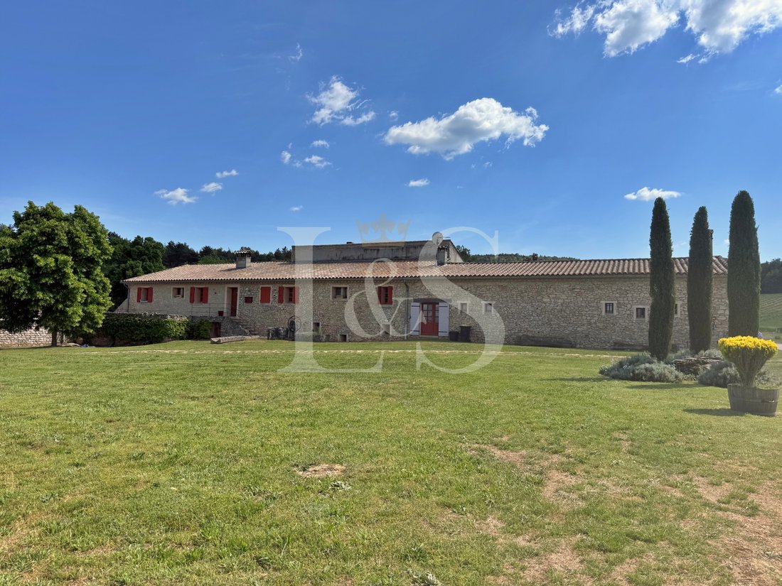 Casa en Sault, Provenza-Alpes-Costa Azul, Francia 4 - 17899529