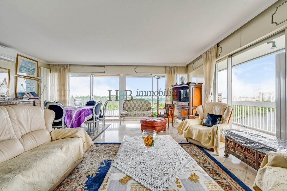 Apartment in Creteil, Ile-de-France, France 4 - 18013977