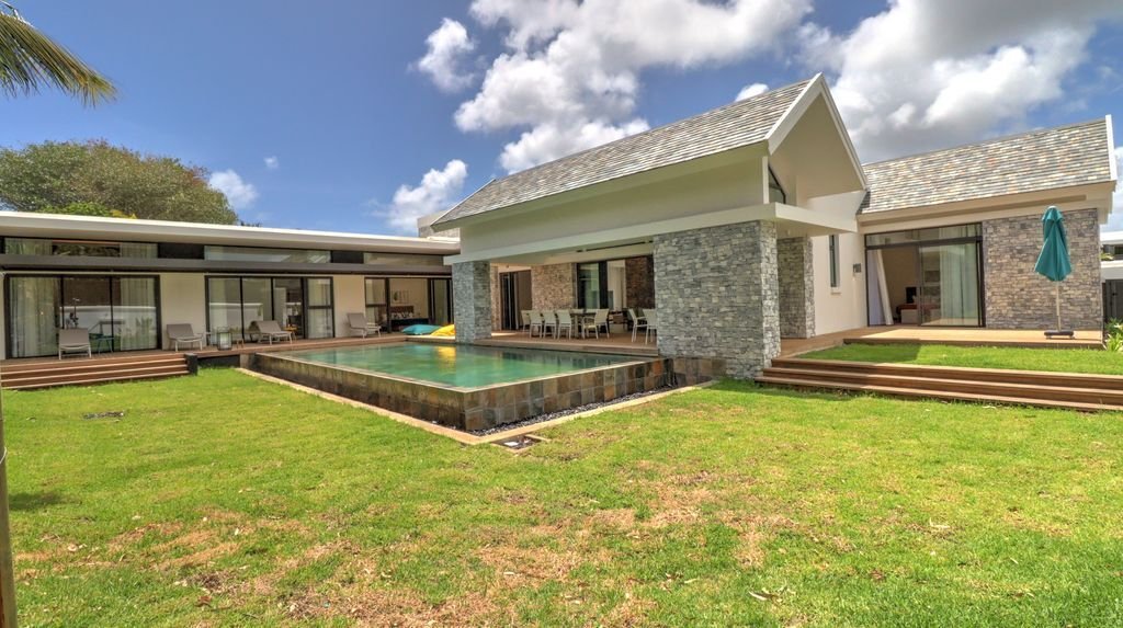 Villa in Cap Malheureux, Rivière du Rempart District, Mauritius 1 - 18014372