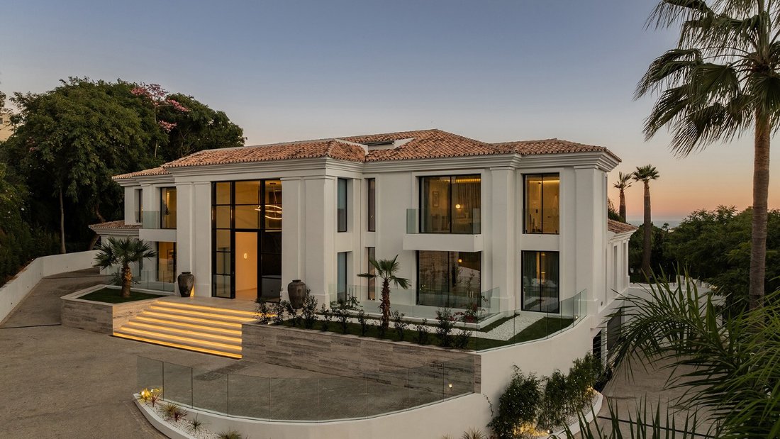 Villa in Benahavis, Andalusia, Spain 3 - 18014299
