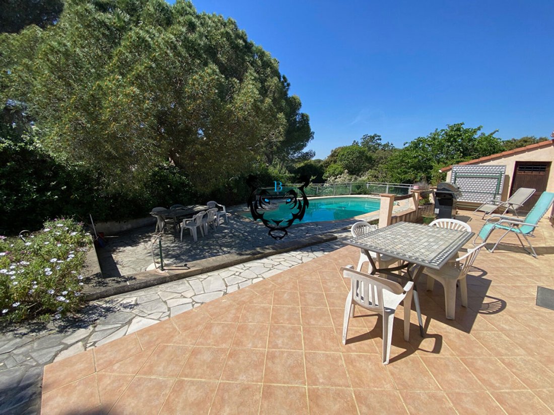 House in Ecarts, Roquebrune-sur-Argens, France 4 - 18013803