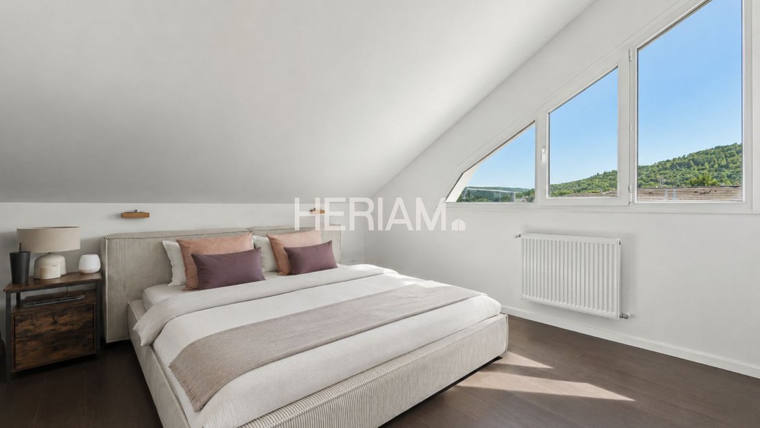 House in Divonne-les-Bains, Auvergne-Rhône-Alpes, France 5 - 17917740
