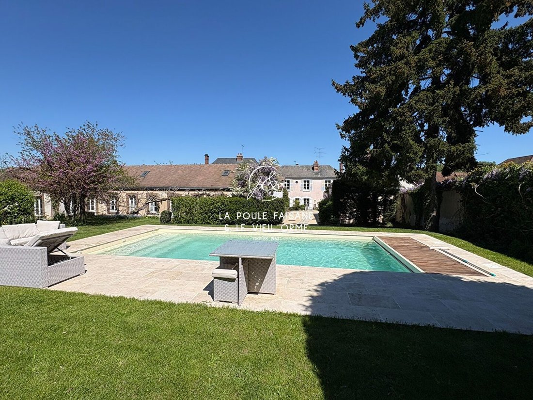 House in Houdan, Ile-de-France, France 1 - 18014074