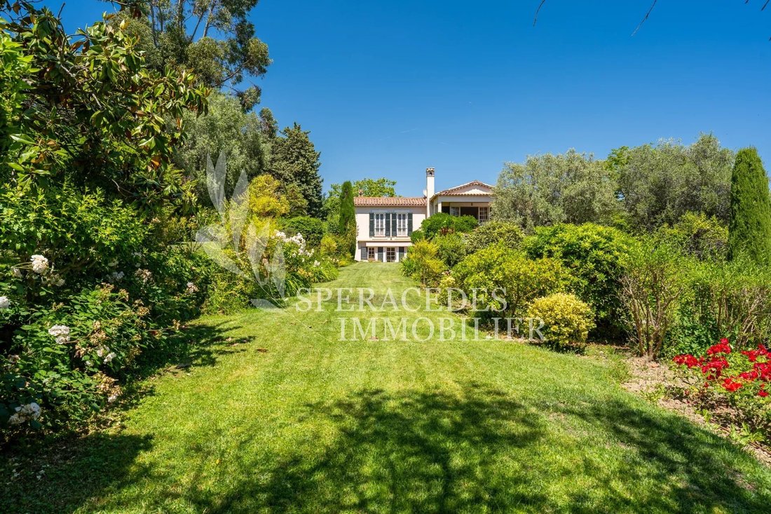 Villa in Opio, Provence-Alpes-Côte d'Azur, France 2 - 18014402