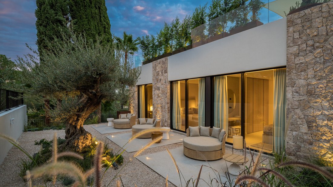 Villa in Nueva Andalucia, Marbella, Spain 5 - 18014288