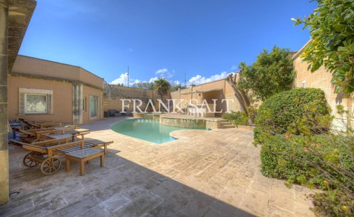 Villa à L-Iklin, Malte 1