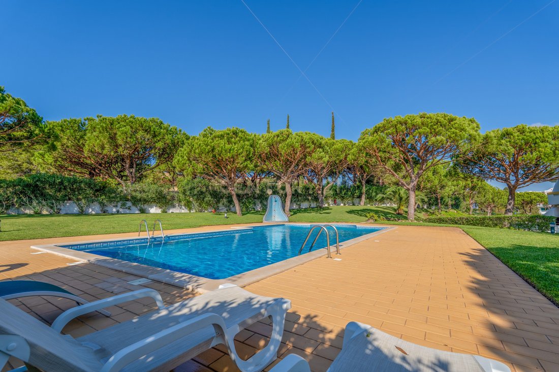 Villa à Olhos de Agua, Algarve, Portugal 4 - 17858757