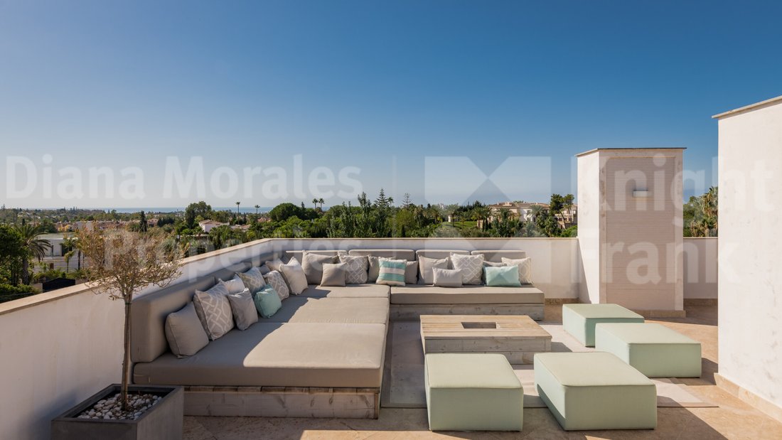 Villa in Guadalmina Alta, San Pedro de Alcantara, Spain 4 - 12128137