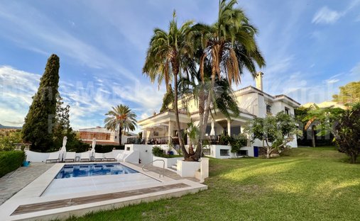 Villa à Nueva Andalucia, Marbella, Espagne 1