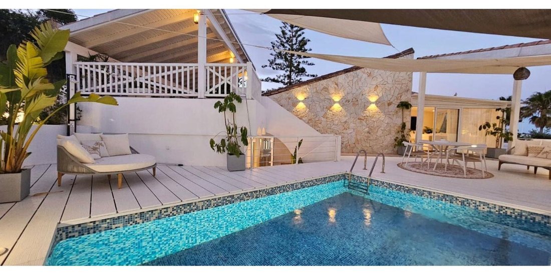 Villa in Estepona, Andalusia, Spain 1 - 14024057