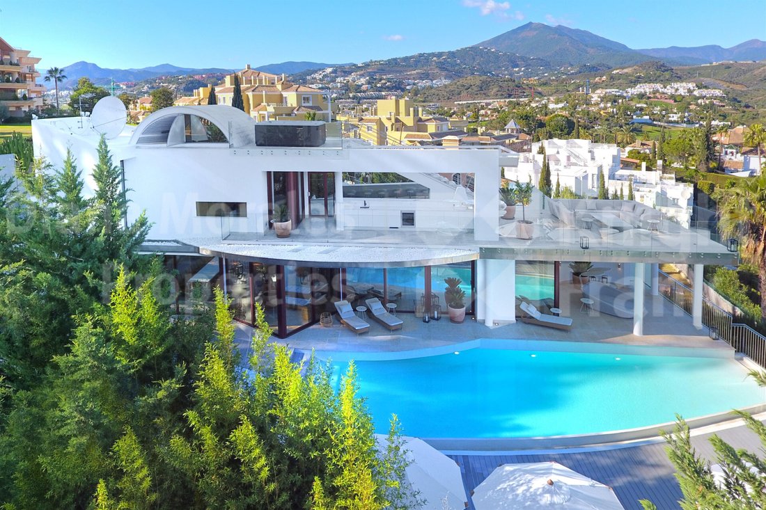 Villa in Nueva Andalucia, Marbella, Spain 1 - 10617829