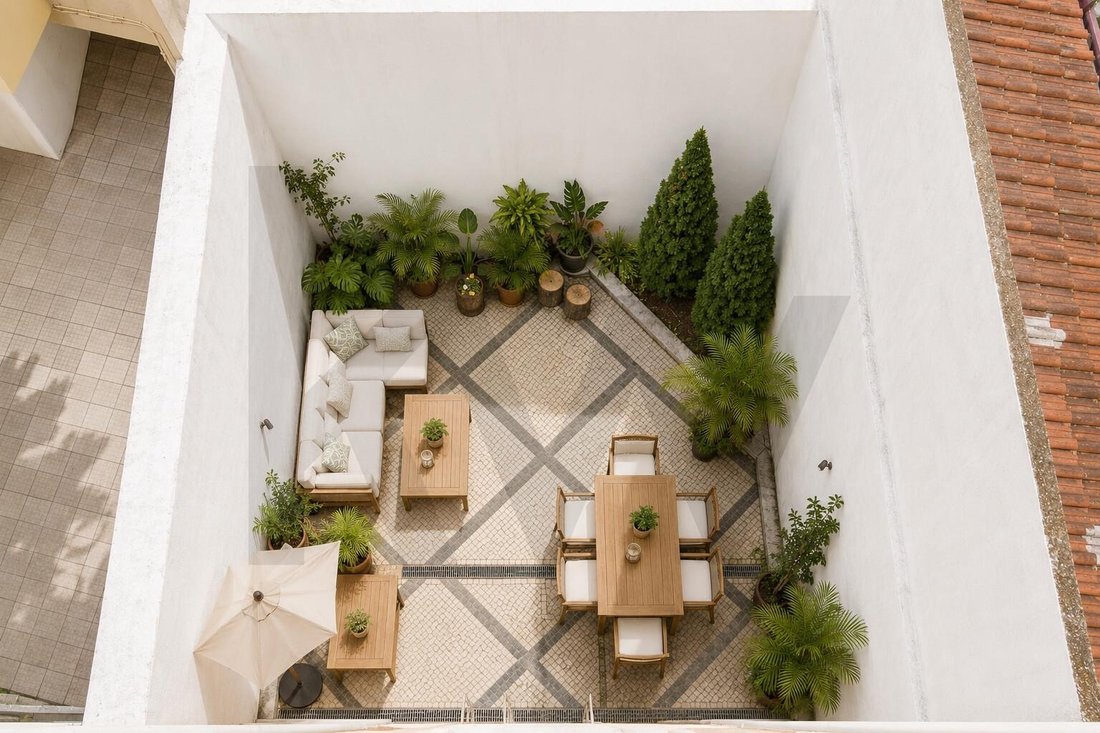 Townhouse in Santo Antonio, Lisbon, Portugal 2 - 16975325